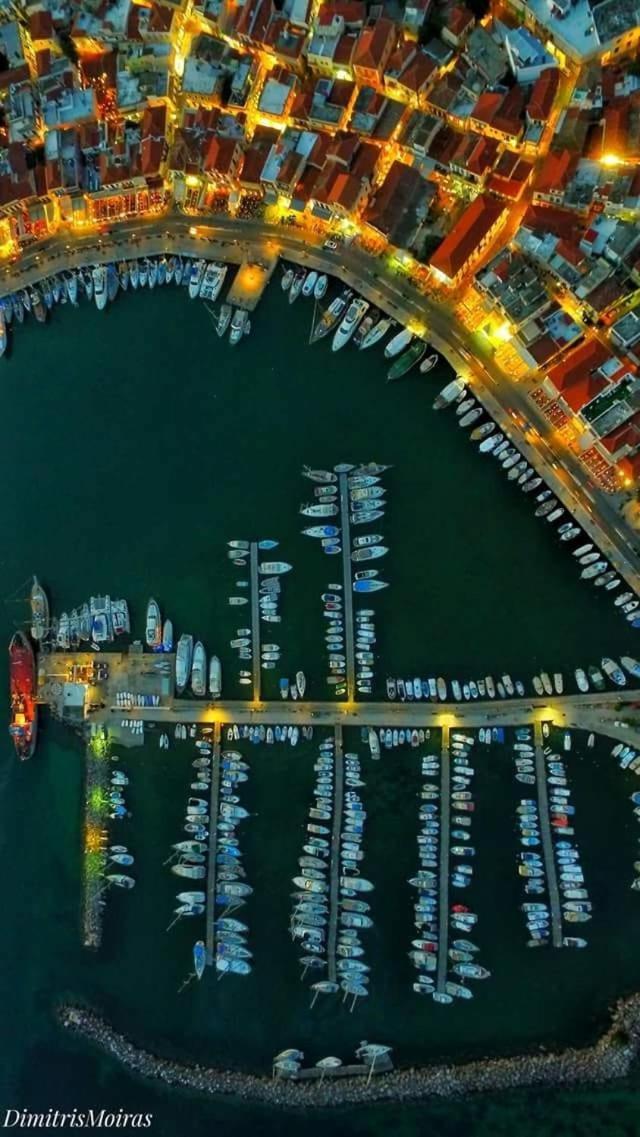 2 * Aegina